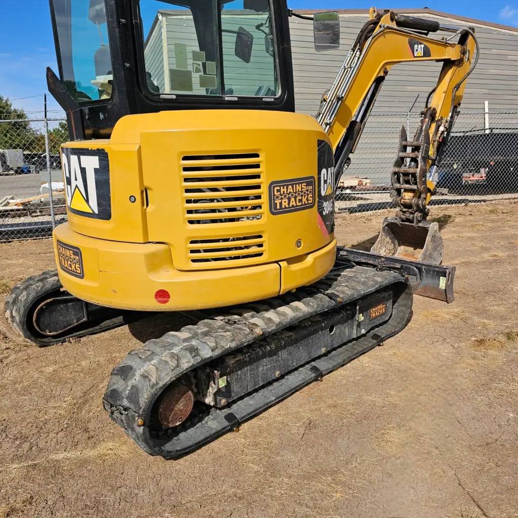 Chains For Tracks, Inc.